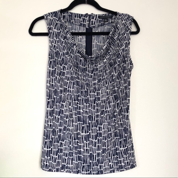 Banana Republic navy white top SP - Picture 1 of 8
